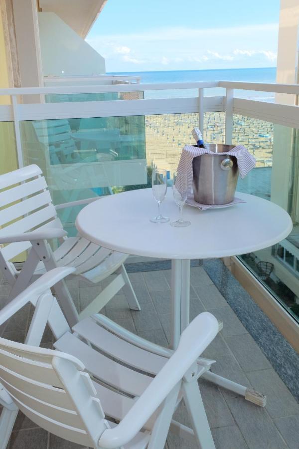 Standard Double or Twin Room Side Sea View,1588527672:JPEG